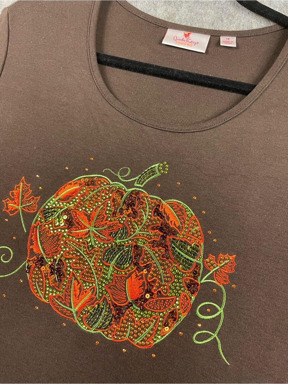 Quacker Factory Autumn Festival Fun Holiday Sequined Pumpkin 3/4 Sleeve Tee Sz L